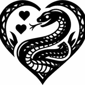 Puede incluir: Ilustración en blanco y negro de una serpiente enrollada dentro de un corazón. Dos corazones negros están encima de la serpiente. La serpiente tiene una lengua bífida y está rodeada de patrones decorativos recortados.