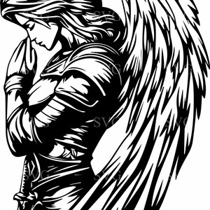 Könnte beinhalten: Schwarz-weiß-Linienkunst-Illustration eines Engels mit Flügeln, der eine Rüstung trägt und die Hände zum Gebet faltet.