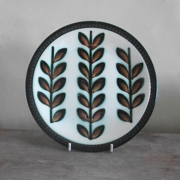 Boch Rambouillet 1960s Side Plate. Belgian Retro Pottery. Boch Frères.