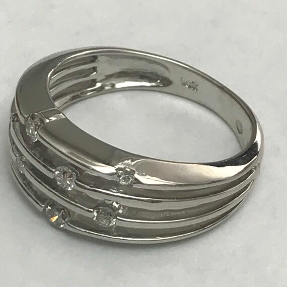 10 K White Gold Diamond Wedding Band. - image 3