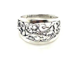 sterling silver filigree dome ring size 8 and 12.3mm wide