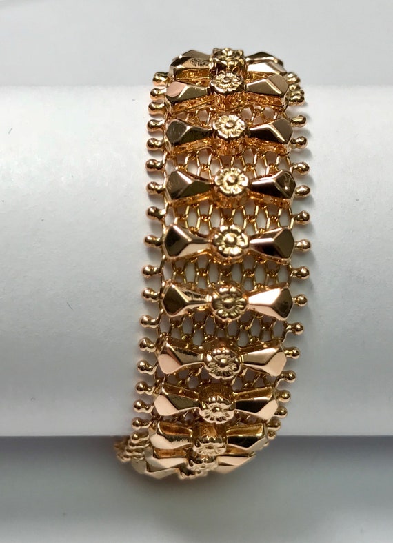 18 K yellow Gold Custom Link Wide Bracelet