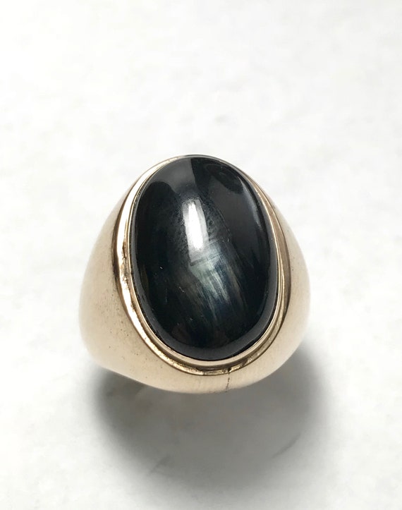 Black Star Sapphire Ring set in 10kt Yellow Gold - image 2