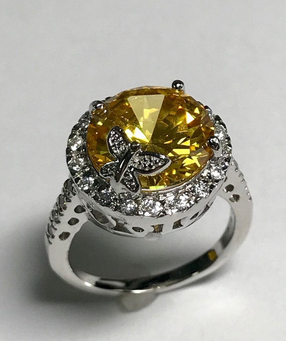 Sterling Silver 6.50 Carat Simulated Yellow Sapphi