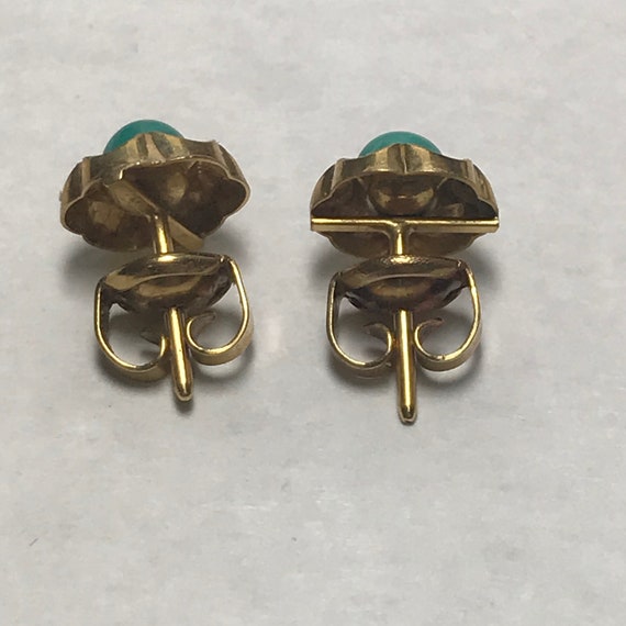 14 K Yellow Gold Turquoise Flower Stud Earrings - image 3