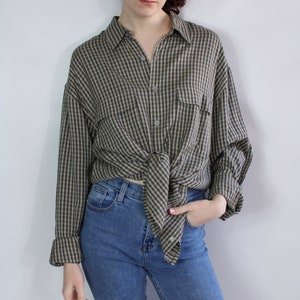 90s Green Button Down Shirt / Vintage Plaid Long Sleeve Collared Top / Unisex / Size M / Medium / Button Front Shirts