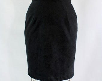 Y2K Black Velvet Mini Skirt / NEW With TAGS Vintage Pencil Skirt / Femme / Women's Size 25 Waist
