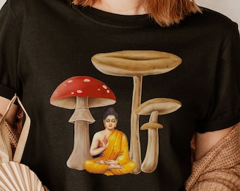 Meditatie shirt met paddestoel paraplu's en een zittende Boeddha, boeddhistische en paddenstoel lover gift, Zen Magic Mushroom T-shirt