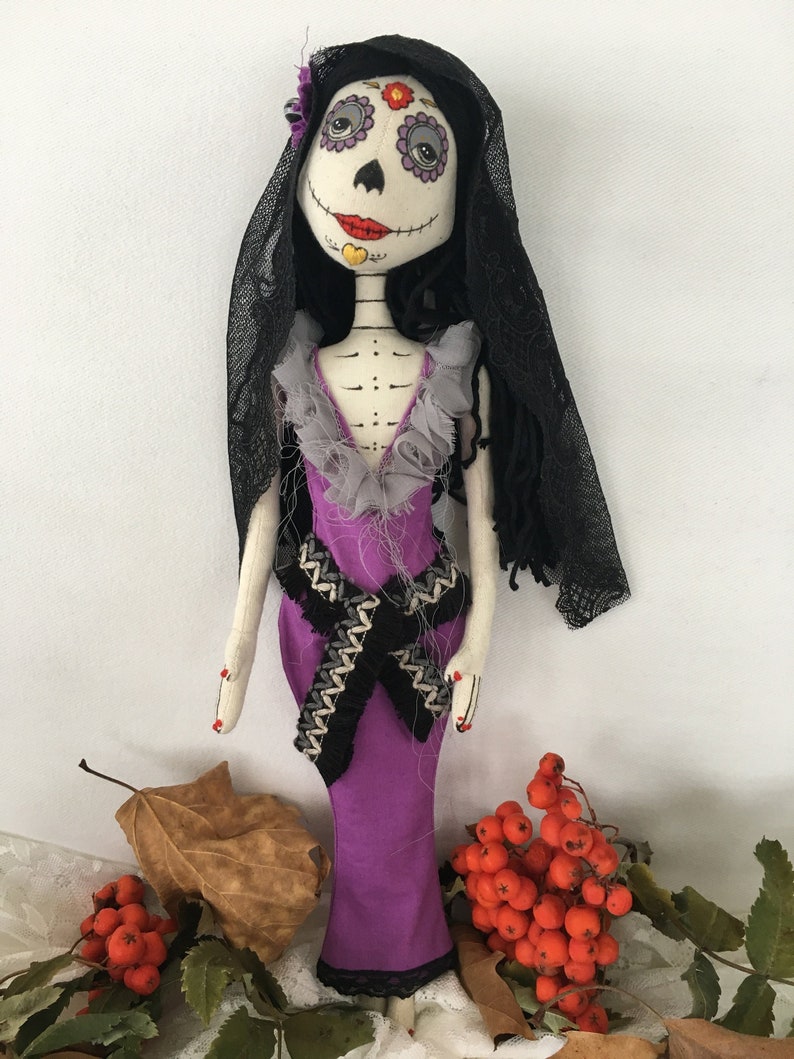 doll on the wall halloween