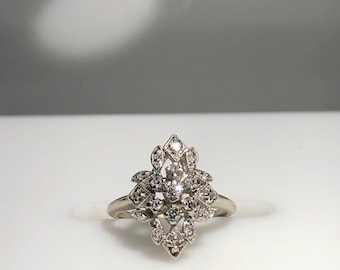 Vintage Inspo Essteller Ring