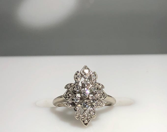 Vintage Inspo Dinner Ring