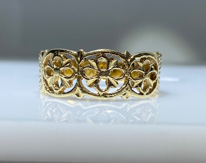 Filigree Band