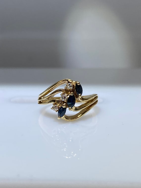 Retro Sapphire and Diamond Ring