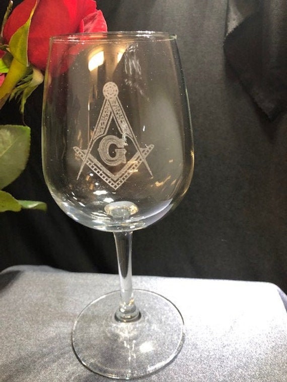 Masonic 16 oz Vina Wine Glasses (Set of 2) (Please Read Description) (DISCOUNTS AVAILABLE)