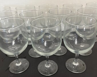 10 oz  Stackable Wine Glasses  (Sold in quanity of 12)