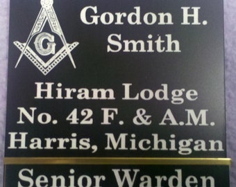 Magnetic Masonic Officer or Members Name Badge with interchangeable title slide for all bodies (Ordering Instructions in DESCRIPTION)