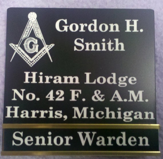 Magnetic Masonic Officer or Members Name Badge with interchangeable title slide for all bodies (Ordering Instructions in DESCRIPTION)