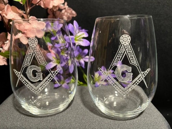 Masonic 21 oz. Clear Stemless Wine Glasses ( set of 2 )