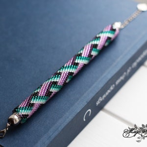 Purple beaded bracelet, Mint bracelet, Geometric print, Spring bracelet for women, Bracelet for best friend