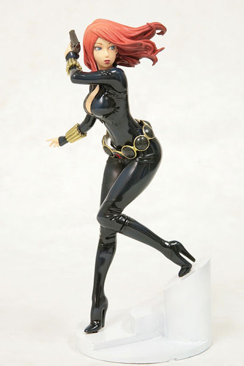 black widow resin model