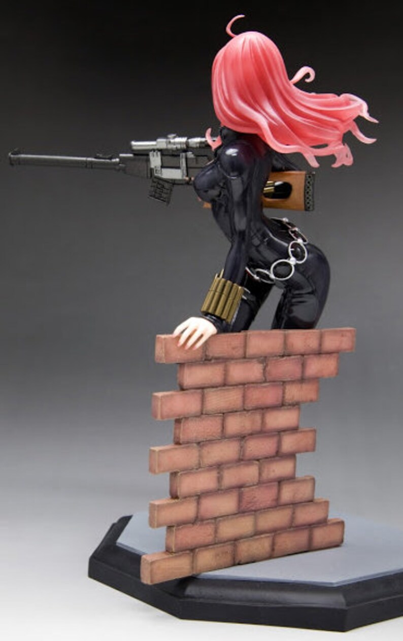 black widow resin model