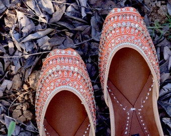 Orange Pailletten Jutti Ballerinas, Gestickte Indische Hochzeitsschuhe