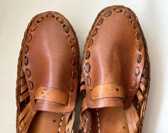 Leather shoes for Men, Leather Woven Mules, Brown Leather Shoes Men, Mens Slippers, Handmade Slippers, Casual Shoes, Kolhapuri shoes