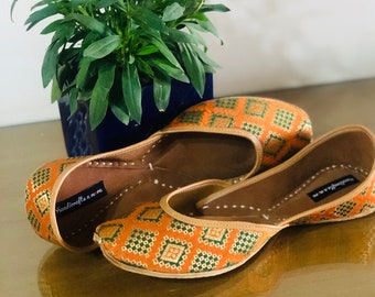 Orange wedding shoes, Flat wedding shoes, Indian Shoe for Women, Indian Ethnic Shoes, Women Mojaris, Women Khussa, Shoes With Brocade Fabric