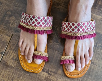 Handmade Leather Kolhapuri Chappal Sandals, Maroon & Gold Lace