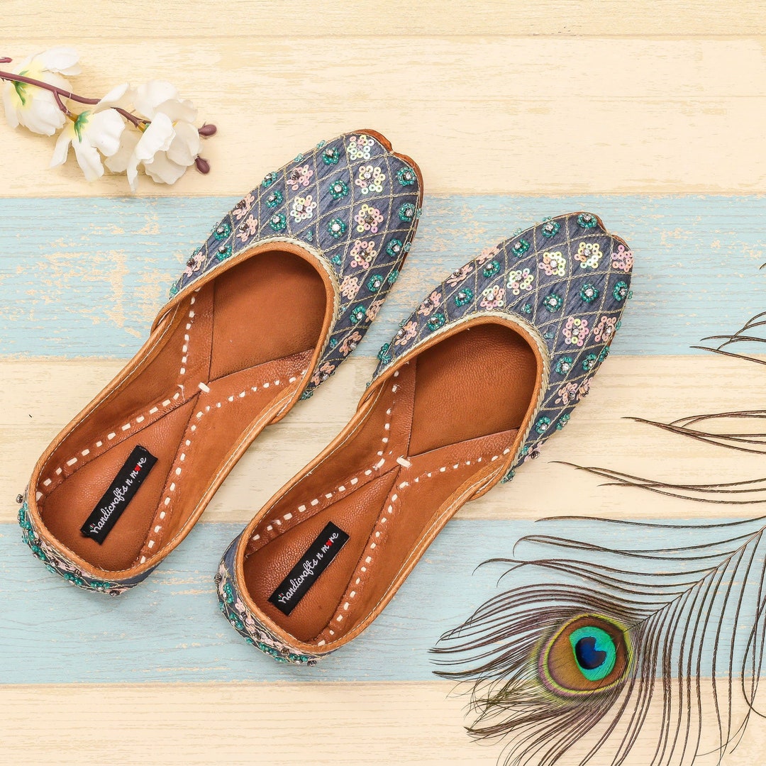 Pantoufles / Chaussures De Mariage Ethniques Indiennes Avec Strass Multicolores - Taille 8 - Occasion