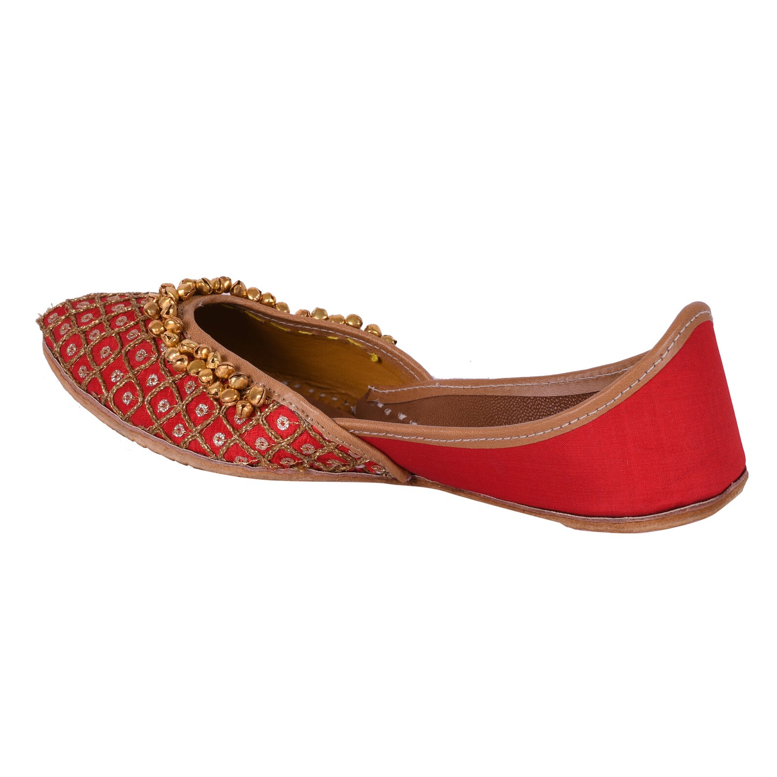 red bridal shoes with ghungaroos, red ballet shoes, embellished wedding shoes, embroidered juttis, indian shoes