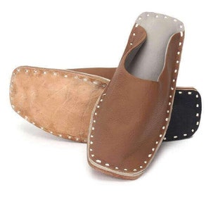 Brown Leather Shoes Men, Brown loafers men, Brown Mens slip ons, Men Slippers, Handmade loafers, Casual Shoes, Indian wedding shoes