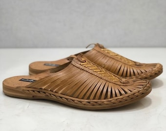 Handmade Woven Textured Leather Mules for Men – Artisan Backless Slide Loafers, Casual Summer Slip-Ons
