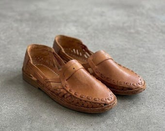 Handmade Brown Woven Leather Mules for Men – Casual Loafers, Breathable Summer Footwear Gift