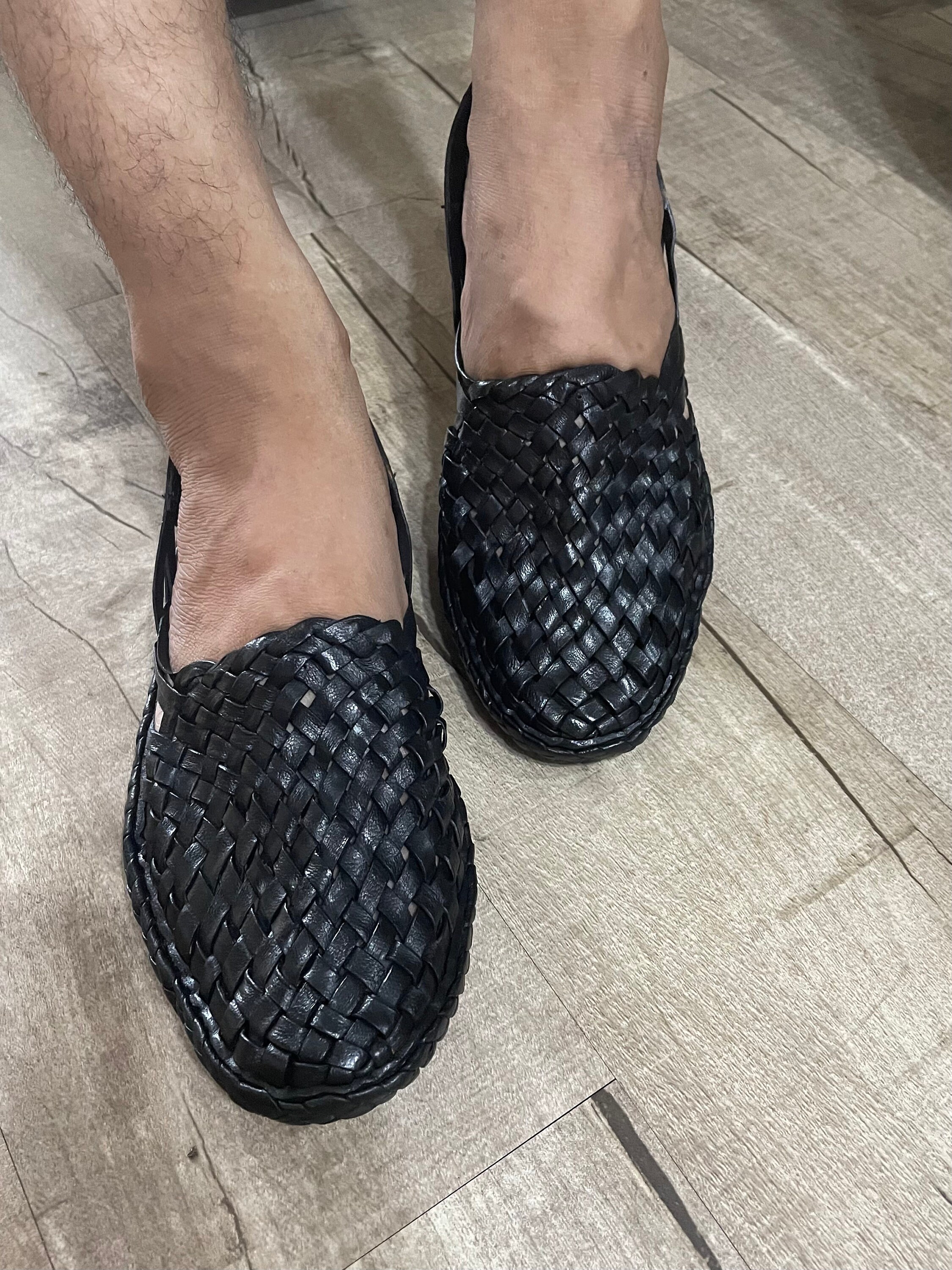 Shoe Surgeon Black Woven Men\'s Mule Loafers Del Mar Black Pebble Loafer Mules main image 2
