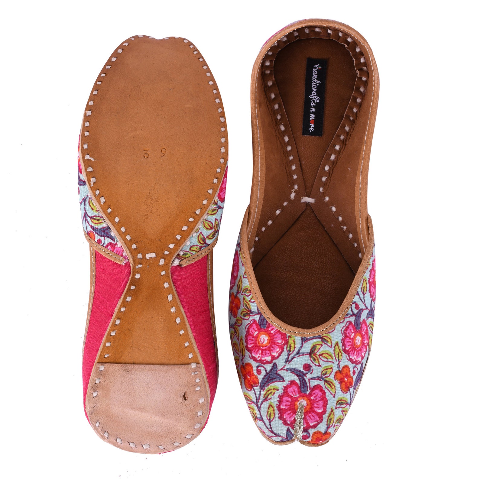 pink juttis ,pink ballet shoes, embellished wedding shoes, mojaris, indian shoes, pink mojaris