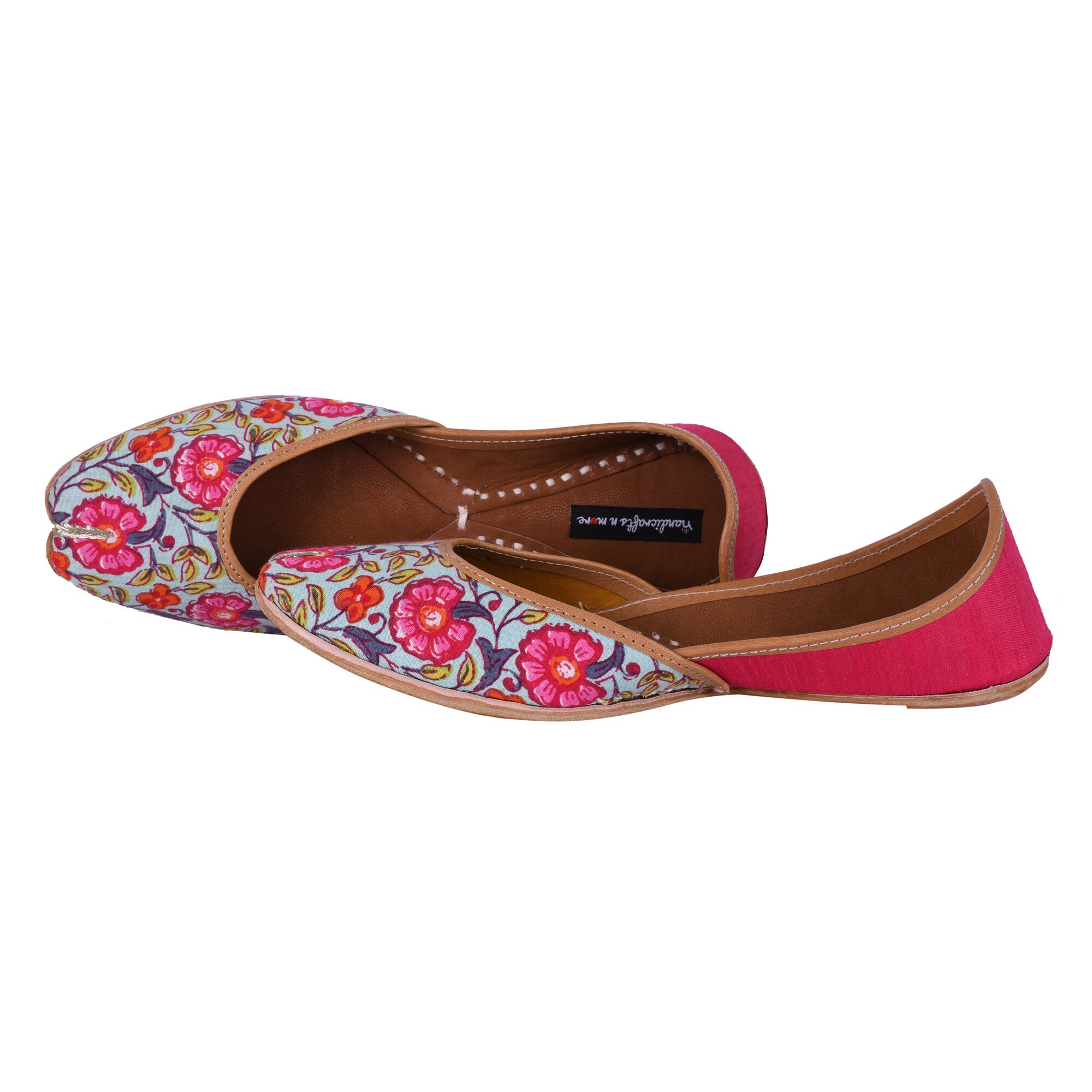 mojari shoes girl