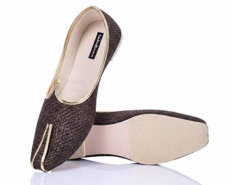 Bruine geweven khussa-loafers voor heren – handgemaakte Indiase etnische schoenen, casual instappers, traditionele jutti