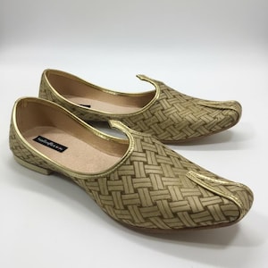 Gold Khussa Shoes for Men – Handmade Indian Wedding Juttis, Traditional Groom Footwear, Ethnic Shoes image 1