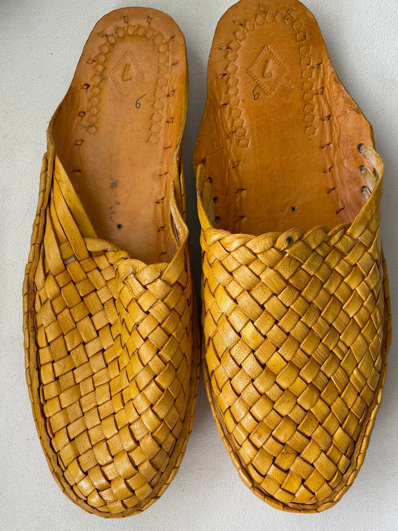 Mens leather mules, kolhapuri men shoes, hippie sandals, Boho shoes, summer beach slides, Indian traditional shoes image 3