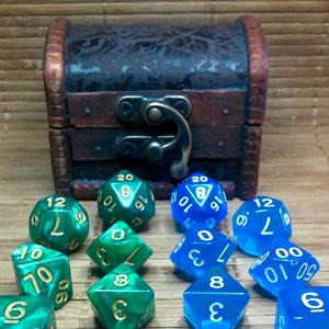 Dungeons and Dragons Dice box set Dnd Dice set Treasure chest D&D Dungeon and Dragon gift set  DND, Pathfinder Cthulhu rpg polyhedral dice