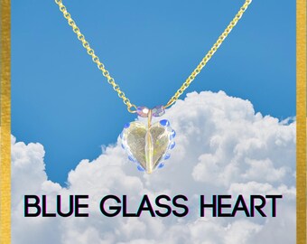 Cuore di vetro blu