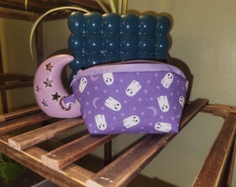 Coin Purse | Purple Spooky Ghost Fabric Zipper Pouch