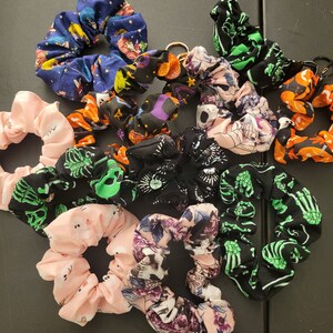 Halloween Scrunchies (Singles)