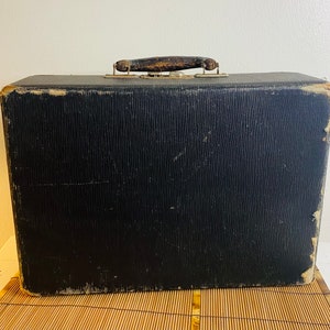 Vintage Suitcase/Travel Case, Vintage Child’s Luggage, Very Old Suitcase