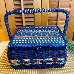 SINGER Sewing Basket  SINGER Vintage Sewing Basket ;: SINGER 07281 Vintage  Sewing Basket Review!.+ 