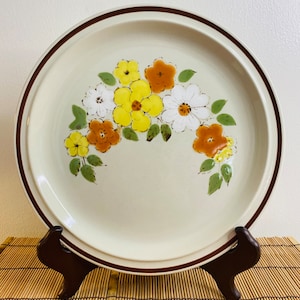 Vintage  Stoneware, Hand Painted Flower Garden  Collection, Dinner Plate,  Interpur Japan,
