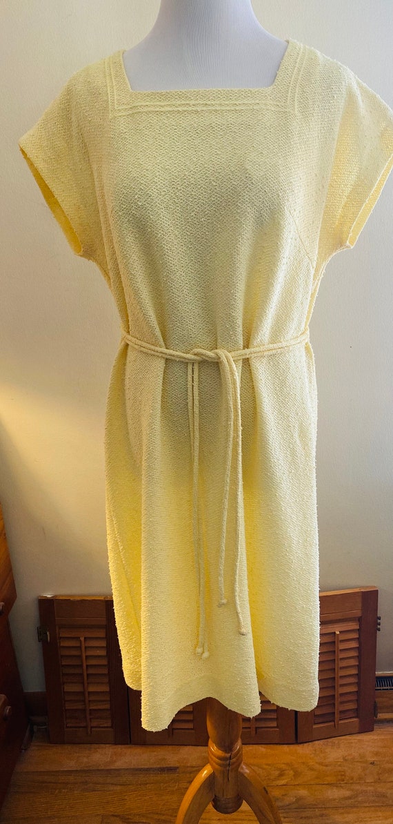 Vintage Spring Dress, Yellow, Belted, Square Neck… - image 1