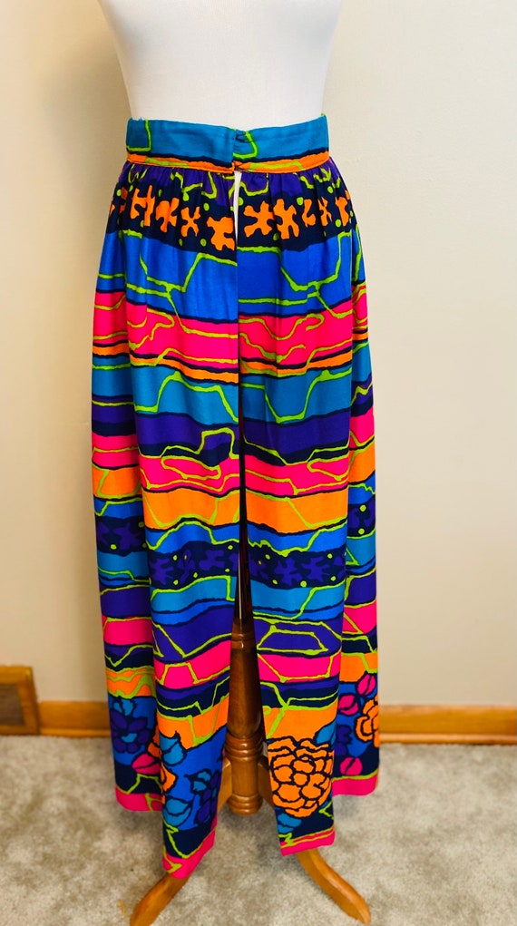 Vintage Wrap Skirt/Beachwear, 1960’s Mod Multicolo