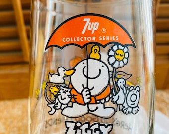 Vintage Ziggy Cartoon Seven Up Collectible Glass, 1977
